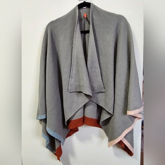 Verloop Sweaters - Verloop Shawl Wrap Shrug Knit Scarf Cover Up Grey Pink Blue Poncho Cardigan OS